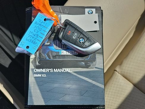 Used 2022 BMW X3 xDrive30i w/ M Sport Package AWD/4WD image 5