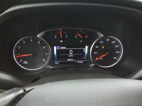 Used 2019 GMC Acadia SLT image 20