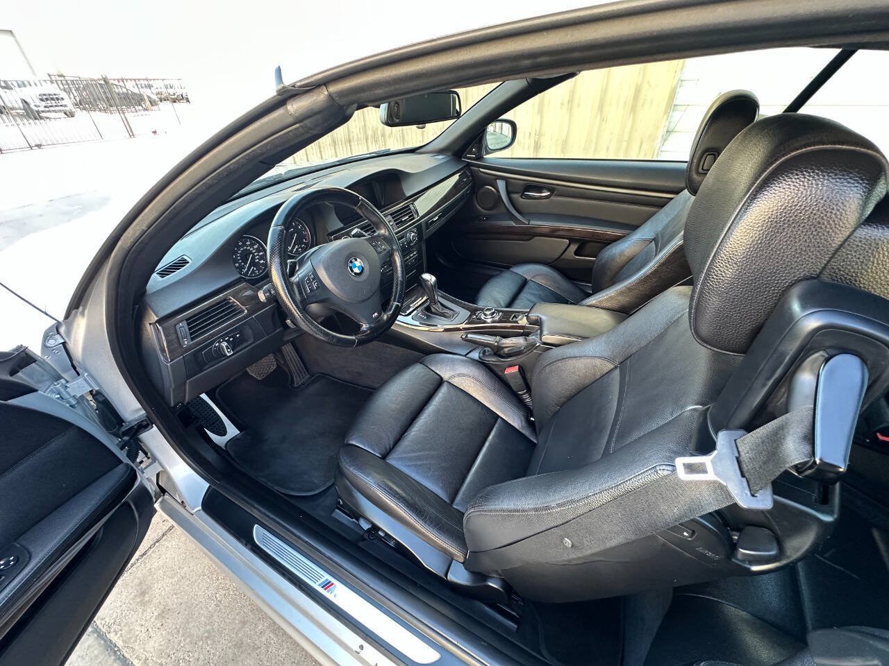 Used 2013 BMW 335i Convertible RWD image 8