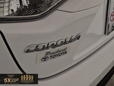 Certified 2025 Toyota Corolla LE FWD image 36