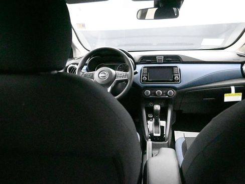 New 2025 Nissan Versa SV w/ Trunk Package FWD image 14