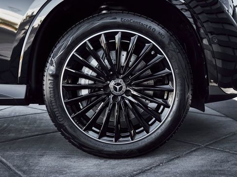 Used 2026 Mercedes-Benz GLC 300 image 18