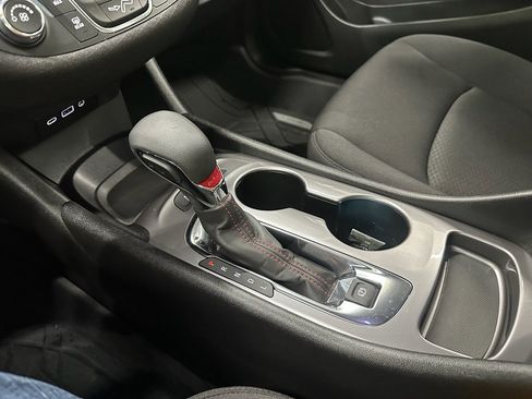 Certified 2024 Chevrolet Malibu RS w/ LPO, Floor Liner Package image 29