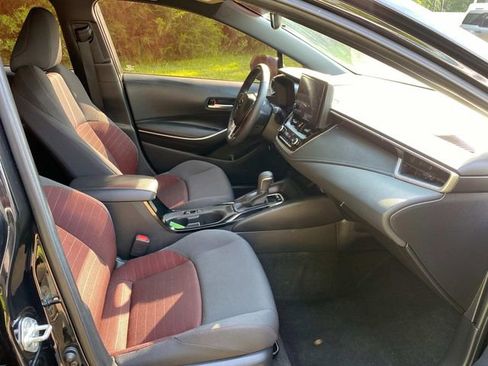 Used 2023 Toyota Corolla SE FWD image 34