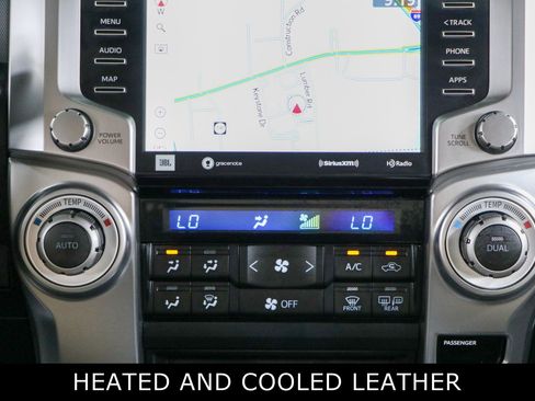 Used 2024 Toyota 4Runner Limited AWD/4WD image 21
