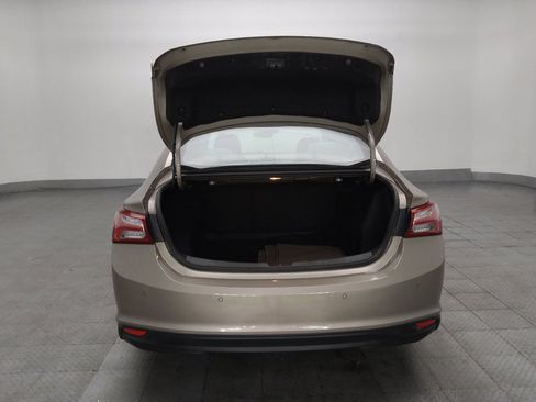 Used 2022 Chevrolet Malibu LT FWD image 29