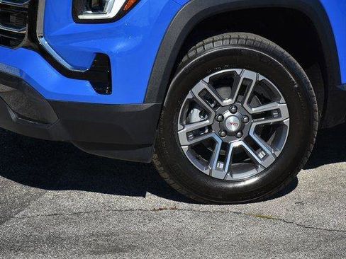 New 2025 GMC Terrain Elevation image 2