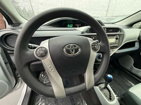 Used 2012 Toyota Prius C Two image 19