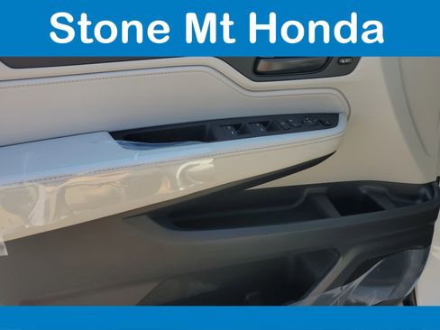 New 2026 Honda Odyssey EX-L image 16