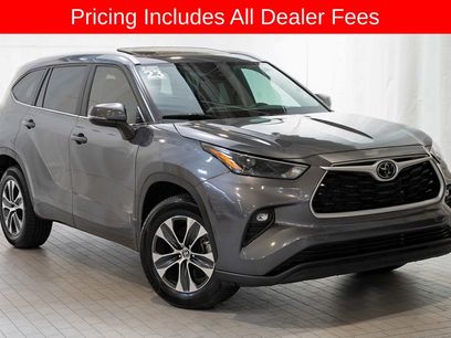 Used 2023 Toyota Highlander XLE