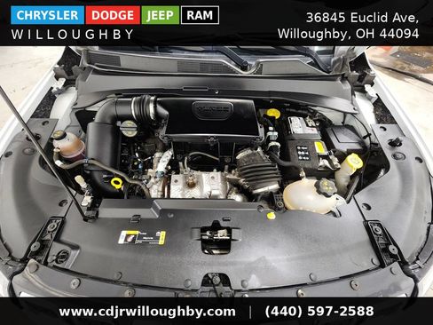 Used 2024 Jeep Compass Latitude AWD/4WD image 36