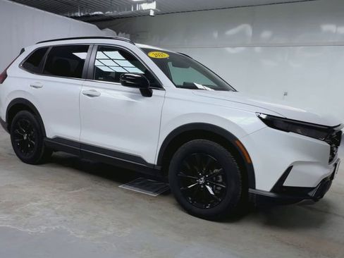 Used 2025 Honda CR-V Sport-L image 2