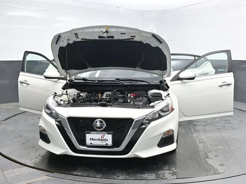 Used 2021 Nissan Altima 2.5 S FWD image 46