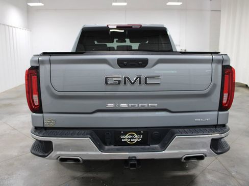 Used 2023 GMC Sierra 1500 SLT w/ SLT Convenience Package AWD/4WD image 8