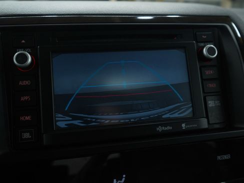 Used 2015 Toyota Sequoia Platinum image 37