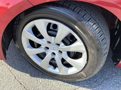 Certified 2024 Toyota Corolla LE image 9