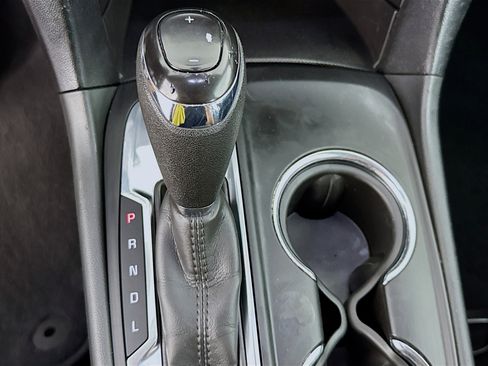Used 2021 Chevrolet Equinox LT AWD/4WD image 19