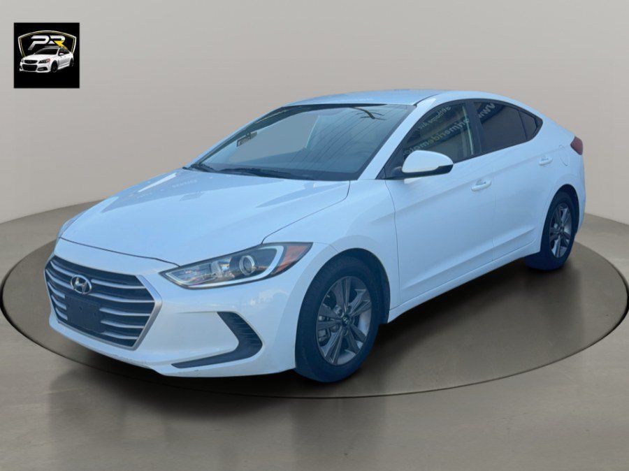 Used 2017 Hyundai Elantra SE FWD image 1