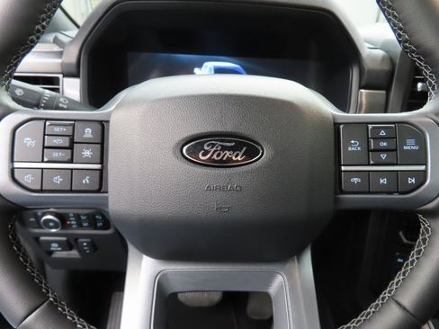 Used 2025 Ford F150 Lariat image 59