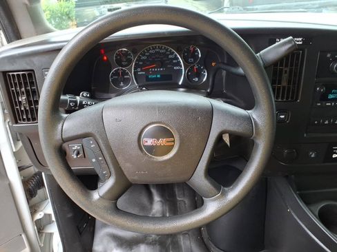 Used 2020 GMC Savana 2500 w/ Driver Convenience Package RWD image 14