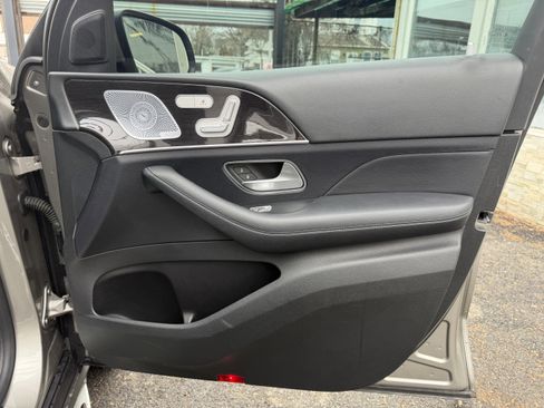 Used 2020 Mercedes-Benz GLE 350 4MATIC w/ 3rd Row Seat Package image 46