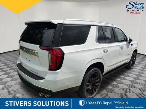 Used 2022 GMC Yukon Denali AWD/4WD image 5