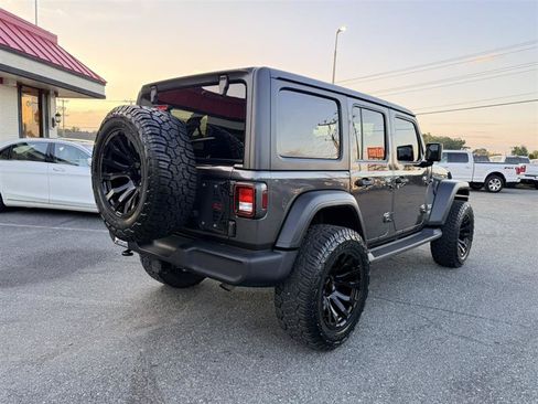 Used 2021 Jeep Wrangler Unlimited Sport AWD/4WD image 5