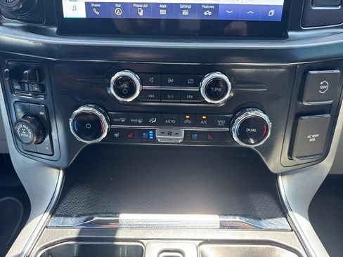 Used 2022 Ford F150 Limited AWD/4WD image 17