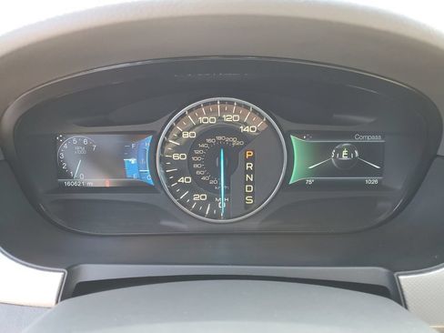Used 2014 Ford Edge SEL w/ Equipment Group 205A AWD/4WD image 11