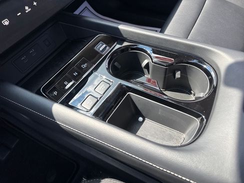 Used 2025 Nissan Murano SL AWD/4WD image 21