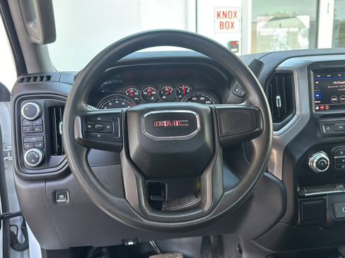 Used 2020 GMC Sierra 1500 4x4 Regular Cab w/ Sierra Value Package image 2