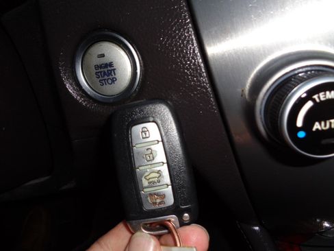 Used 2013 Hyundai Equus Ultimate image 26