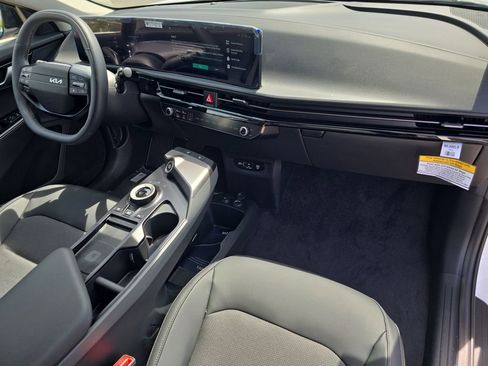 New 2026 Kia EV6 Light RWD image 11