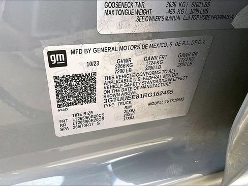 Used 2024 GMC Sierra 1500 AT4 w/ Technology Package AWD/4WD image 41