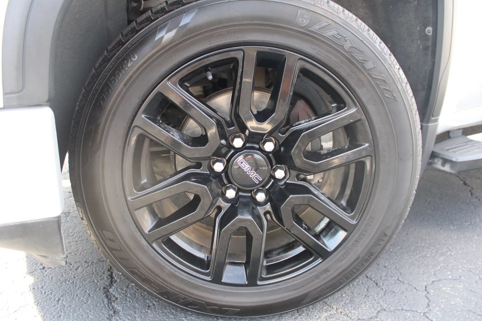 Used 2020 GMC Sierra 1500 Elevation w/ Elevation Value Package RWD image 10