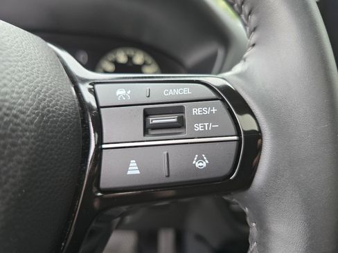 Certified 2024 Honda HR-V EX-L image 28