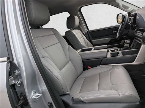 Used 2024 Toyota Tundra Limited image 22