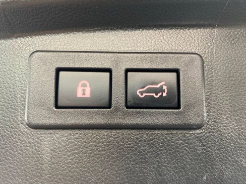 Used 2021 Subaru Outback Limited AWD/4WD image 30