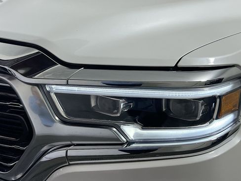 Used 2019 RAM 1500 Limited image 11