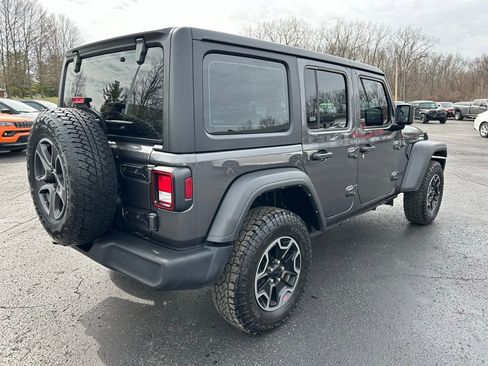 Used 2022 Jeep Wrangler Unlimited Sport image 3