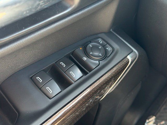 Certified 2022 Chevrolet Silverado 1500 RST AWD/4WD image 32