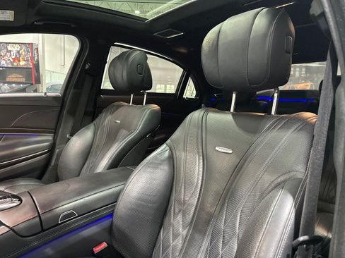 Used 2015 Mercedes-Benz S 63 AMG 4MATIC Sedan image 43