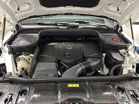 Used 2024 Mercedes-Benz GLE 450e 4MATIC image 23