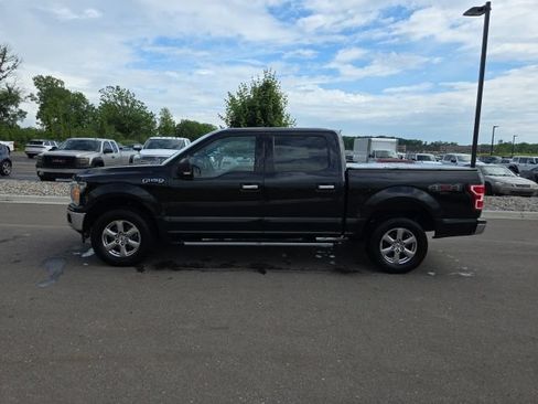 Used 2020 Ford F150 XLT w/ Equipment Group 302A Luxury AWD/4WD image 4