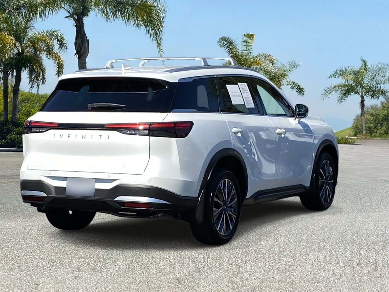 Certified 2027 INFINITI QX60 Luxe w/ Cargo Package AWD/4WD image 5