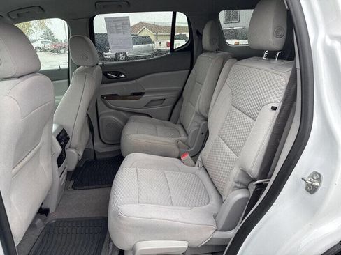Used 2019 GMC Acadia SLE AWD/4WD image 12