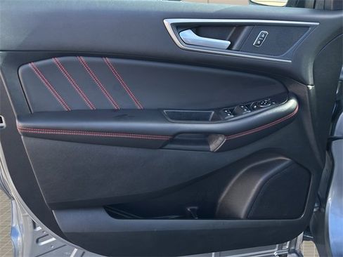 Used 2024 Ford Edge ST-Line image 15