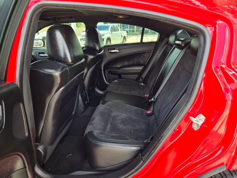 Used 2023 Dodge Charger R/T w/ Plus Group RWD image 21
