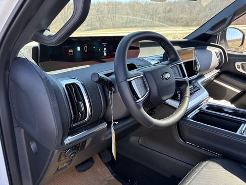 New 2026 Ford Expedition Max Platinum w/ Stealth Performance Package image 32