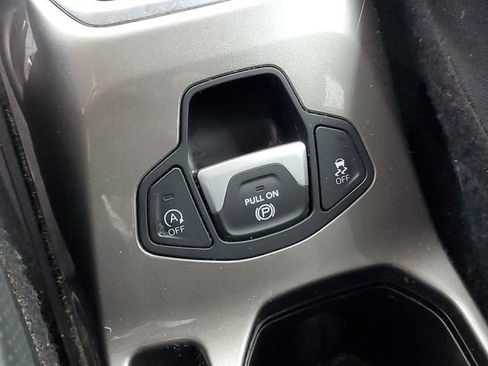 Used 2020 Jeep Renegade Limited AWD/4WD image 26